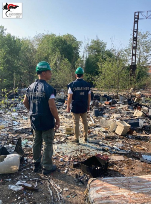 Moncalieri, Borgo San Pietro: sequestrata una maxi discarica abusiva a ridosso nel torrente Sangone