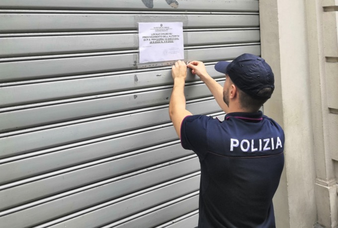 Presenza di pregiudicati e droga in un bar di corso Marconi: chiuso per 10 giorni