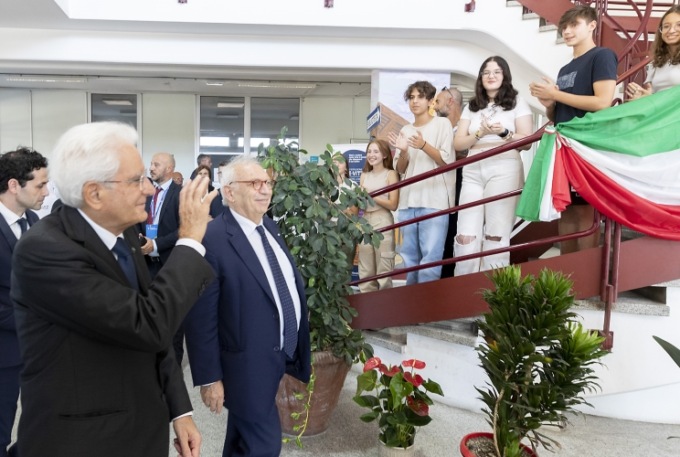 Mattarella a Grugliasco: “L’avvio del nuovo anno scolastico è, sempre, un momento di grande importanza nella vita di un Paese”