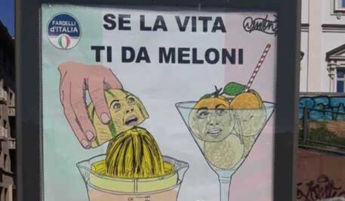 Elezioni politiche 2022: manifesti con caricatura su Giorgia Meloni apparsi in centro