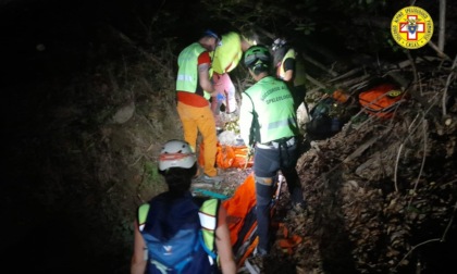 Escursionista 78enne cade e non riesce più a rientrare, salvato nella notte