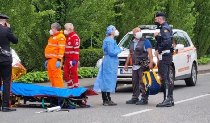 Scontro frontale tra auto e furgone: muore un 41enne