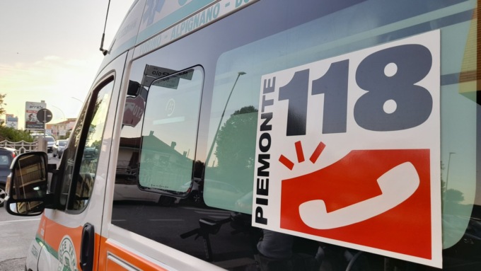 30enne avverte dolori addominali ma poi scopre di essere incinta e partorisce
