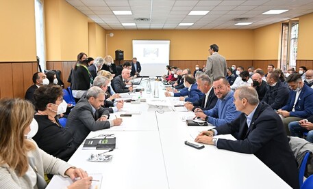 Contratto Stellantis, al via trattativa con i sindacati all’Unione Industriale