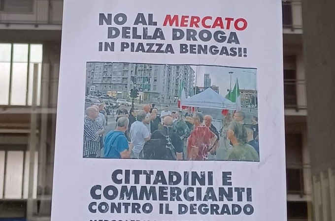Moncalieri, cittadini e commercianti contro il degrado e lo spaccio in piazza Bengasi