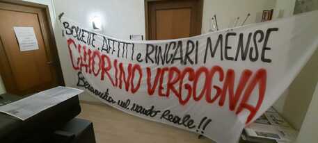 Università, caro mensa: gli studenti hanno occupato gli uffici dell’assessora Elena Chiorino
