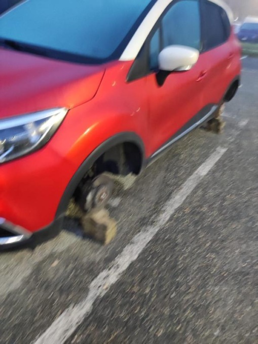In aumento gli atti vandalici alle auto parcheggiate nell’area di sosta dell’ospedale San Luigi di Orbassano