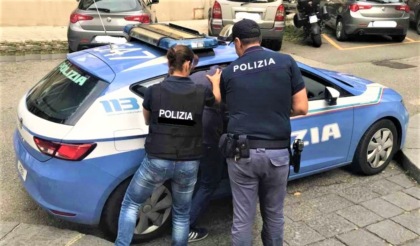 Arrestato l’autore di una violenta aggressione ai Giardini Madre Teresa di Calcutta