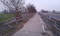La pista ciclabile tra il quartiere Boschetto e Stupinigi è in stato di abbandono: ciclisti sul piede di guerra