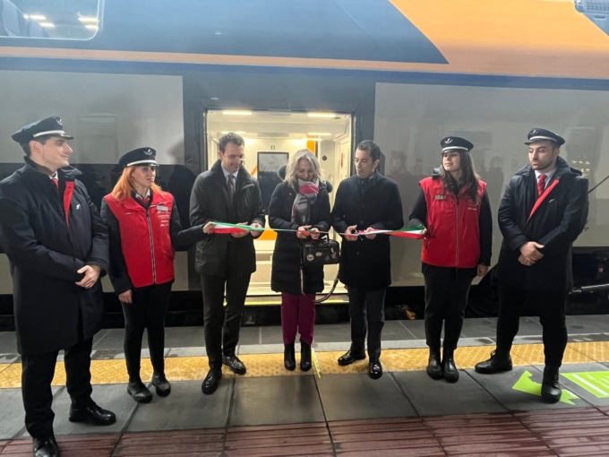 Due nuovi treni Rock sui binari delle linee piemontesi