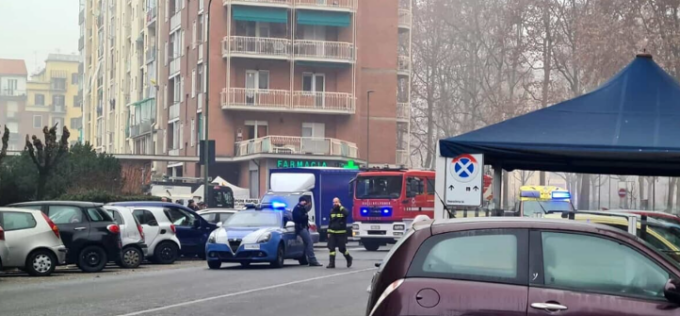Allarme bomba in via Cimarosa a Torino