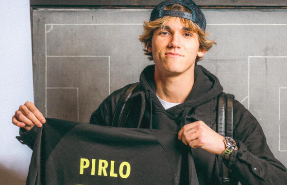 Il figlio di Andrea Pirlo, aggredito in centro, riprende tutto e si sfoga sui social:”E’ normale tutto questo?”