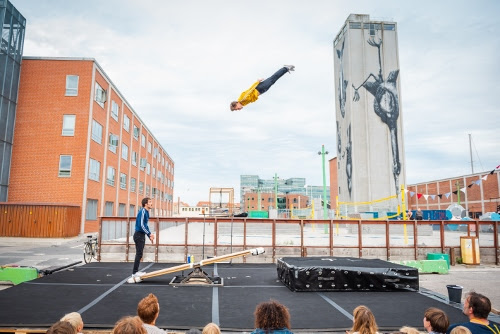 La Stagione Spazio Flic prosegue con la Soon Circus Company e il loro energico e divertente “Gregarious”