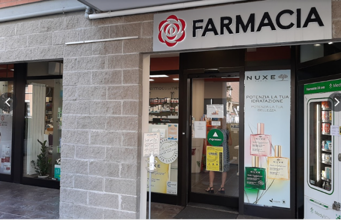 Ruba l’incasso minacciando i farmacisti con un coltello: è accaduto a Collegno