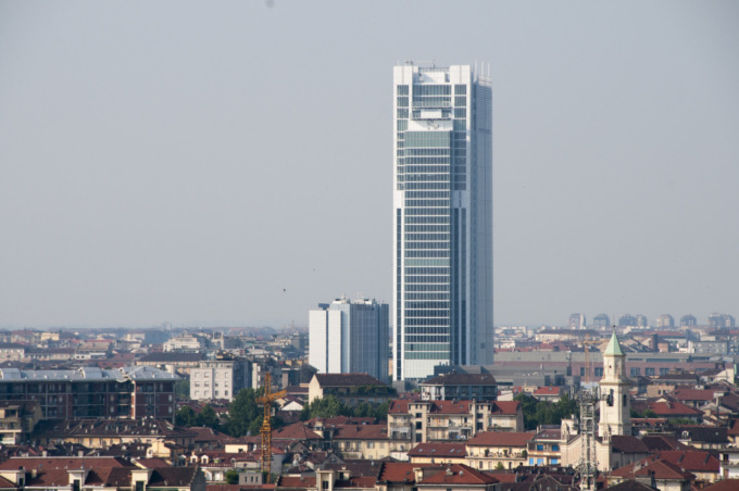 Intesa Sanpaolo, l’Antitrust blocca il passaggio dei correntisti a Isybank