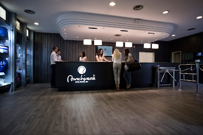 Rubati orologi di lusso nel club sportivo Ronchiverdi di corso Moncalieri