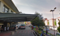 Incidente nella notte: tre ragazze ferite, una è ricoverata in gravi condizioni al CTO di Torino