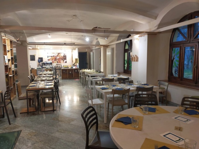 Val Pellice, i cuochi rifugiati della Diaconia Valdese preparano i piatti tipici della tradizione ucraina e gambiana
