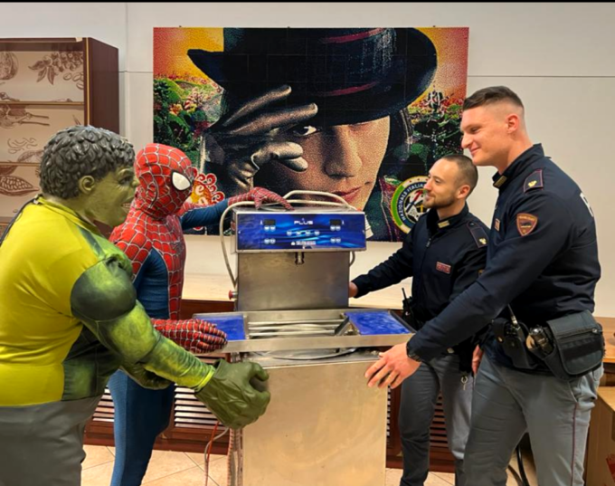 Riconsegnata dalla polizia una macchina impastatrice rubata alla Onlus Nida