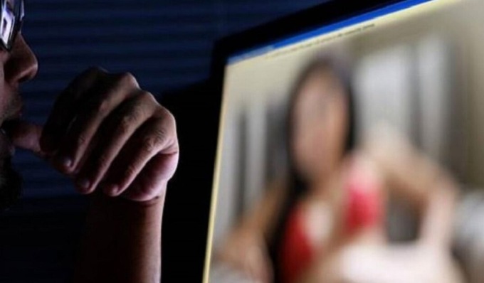 Nel computer 80mila files pedopornografici: arrestato 30enne a Torino