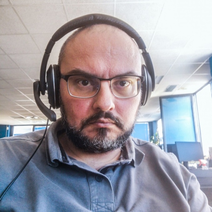 Anziano aggredito a colpi di martello, il figlio: “Sono stato io”