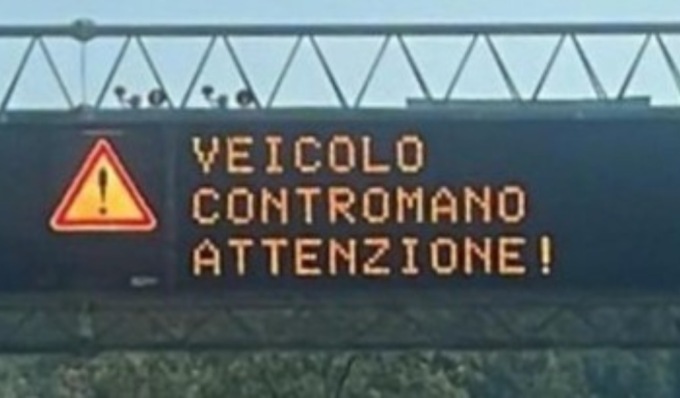 Donna contromano in Tangenziale Sud: aveva un tasso alcolico tre volte oltre i limiti