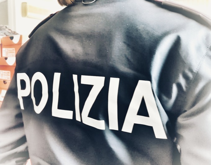 Imbrattamenti nel Torinese, 12 avvisi di chiusura indagini