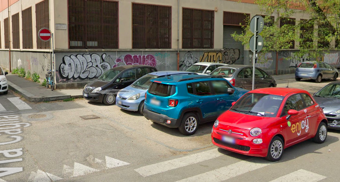 Scontro tra una Jeep ed un monopattino