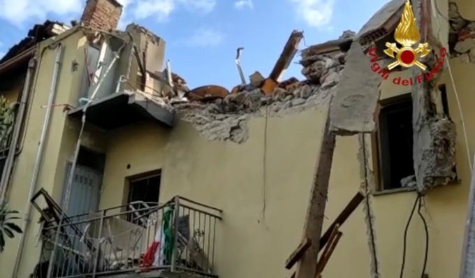 Artigiano condannato a 2 anni e 6 mesi per il crollo della palazzina di strada Bramafame che costò la vita al piccolo Aron