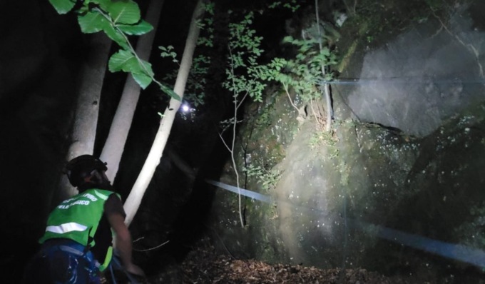 Cercatore di funghi non rientra a casa, ritrovato morto