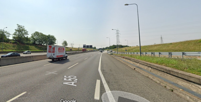 Scontro tra un tir e un’auto in tangenziale a Beinasco