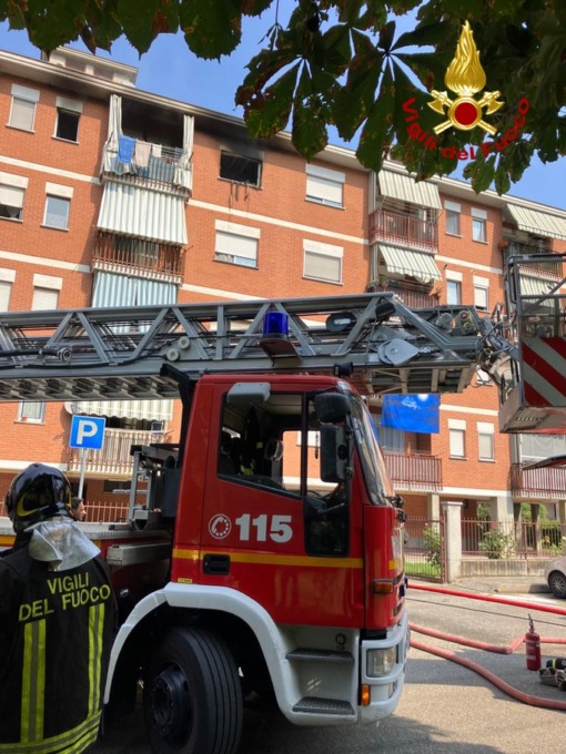 Incendio in un alloggio a San Mauro Torinese