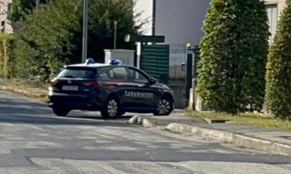 Tragedia sul lavoro in provincia di Torino, operaio muore schiacciato da un carroponte