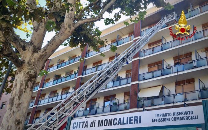 (Di nuovo) a fuoco l’appartamento di corso Savona a Moncalieri