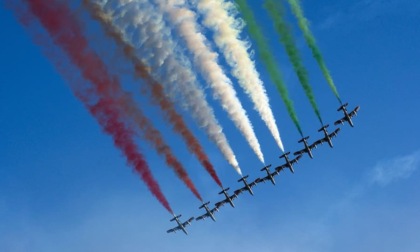 Centenario dell’Aeronautica Militare, a Torino air show con le Frecce Tricolori