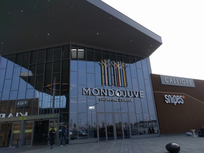 Due persone arrestate per furto in un centro commerciale a Nichelino