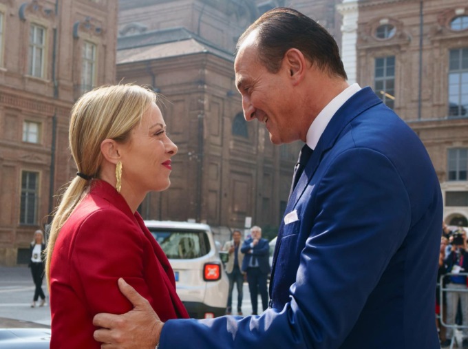 Festival Regioni, Meloni sdogana la ricandidatura di Cirio alle Regionali 2024: “Ha la mia stima”