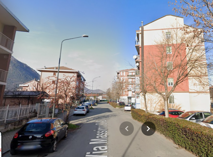 Un uomo senza vita e in avanzato stato di decomposizione è stato ritrovato in una casa a Piossasco