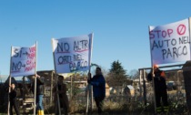 Mirafiori sud, Parco Piemonte: protesta dei residenti contro l'invasione delle auto e l'aumento degli orti rubani