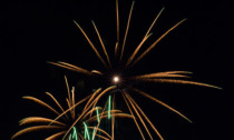 Continua in tutta Nichelino il 'fenomeno dei fuochi d'artificio notturni'