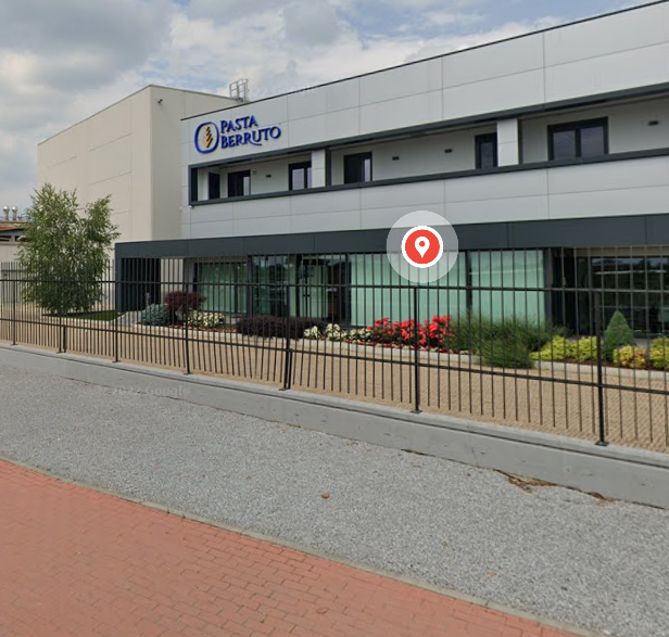 Infortunio sul lavoro a Carmagnola: muletto si ribalta e ferisce un uomo