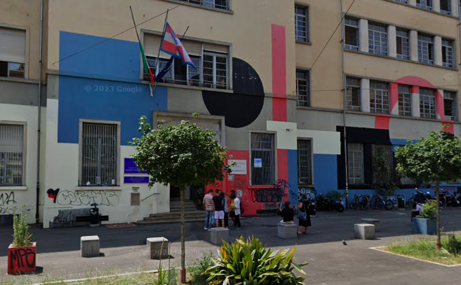 A giudizio il prof di religione di un liceo di Torino accusato di molestie e violenze sessuali