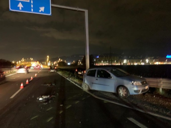 Scontro tra tre auto in corso Savona a Moncalieri