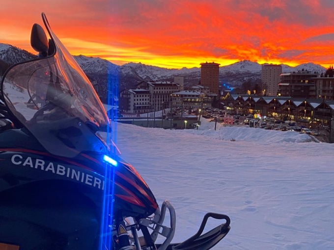 Incidenti, minori scomparsi e operazioni di soccorso: Carabinieri al lavoro sulle piste del Sestriere