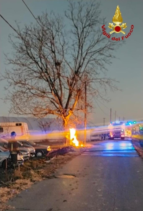 Incendio di una tubatura del gas