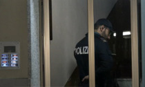 Femminicidio a Torino: morta la 65enne accoltellata dal marito, ex gommista 70enne