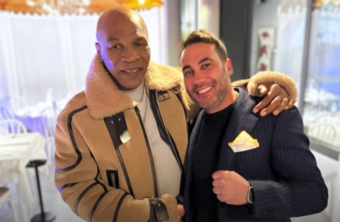 Mike Tyson, a Torino per girare un film, cena al Ristorante da Dino a Grugliasco
