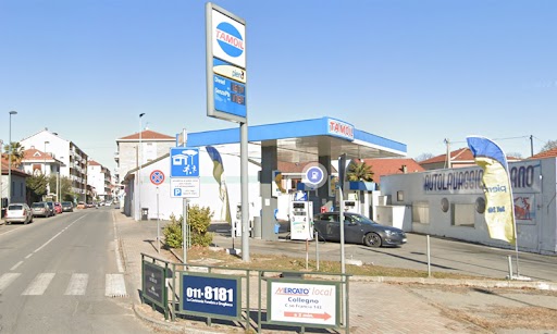 84enne di Grugliasco accende una stufa con l’alcol, si ustiona e finisce in ospedale