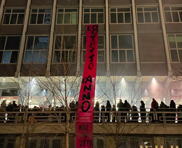 “Se ci fermate, si ferma tutto”: Palazzo Nuovo occupato dal collettivo Maipiuzitt3