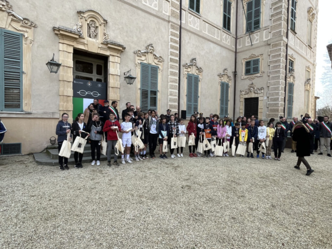 Domenica 17 marzo Santena e i suoi giovani studenti saranno protagonisti della giornata nazionale, della Costituzione, dell’Inno e della Bandiera